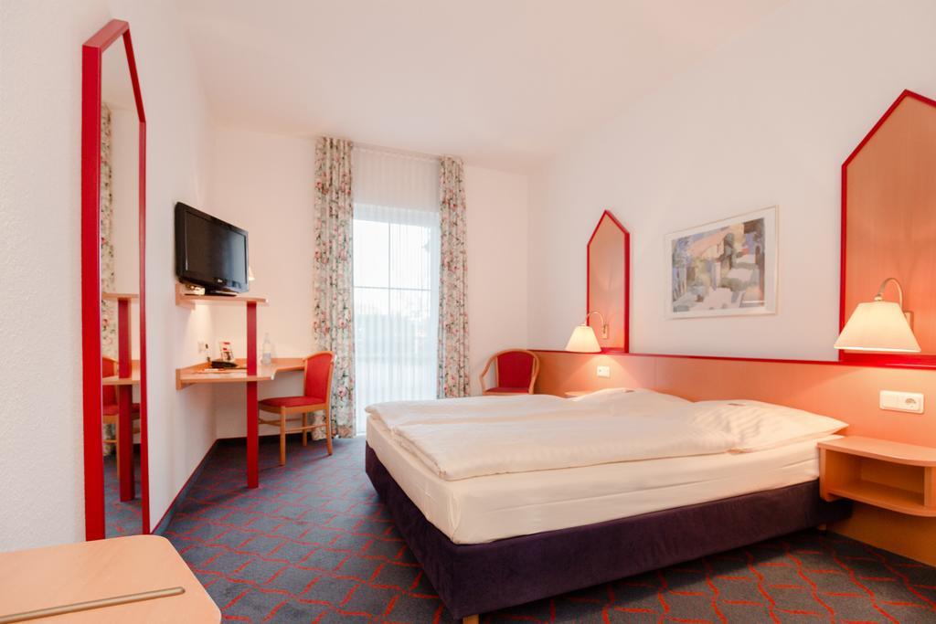 Hotel Montana Lauenau Luaran gambar