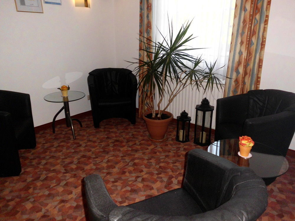 Hotel Montana Lauenau Luaran gambar
