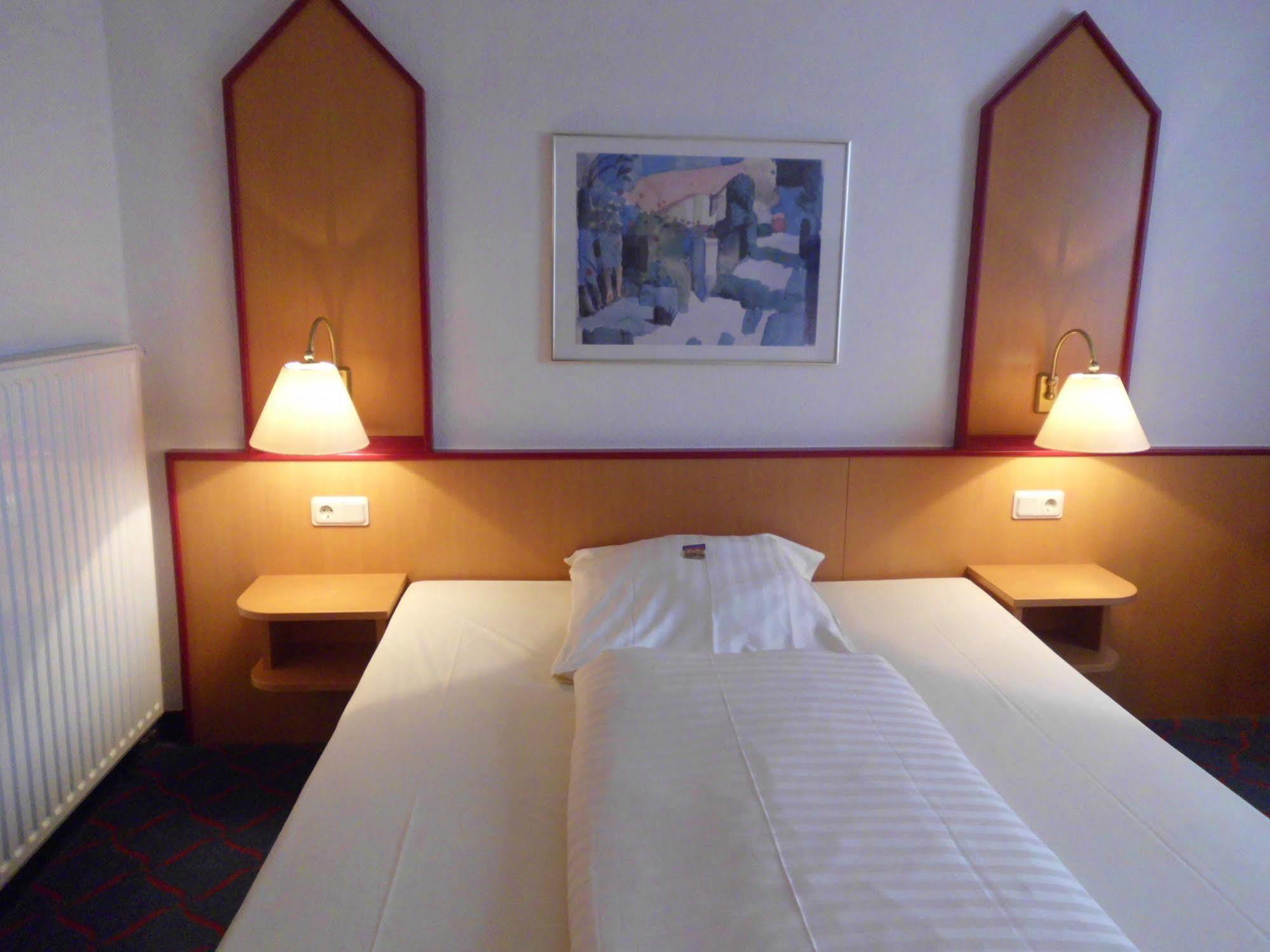 Hotel Montana Lauenau Luaran gambar