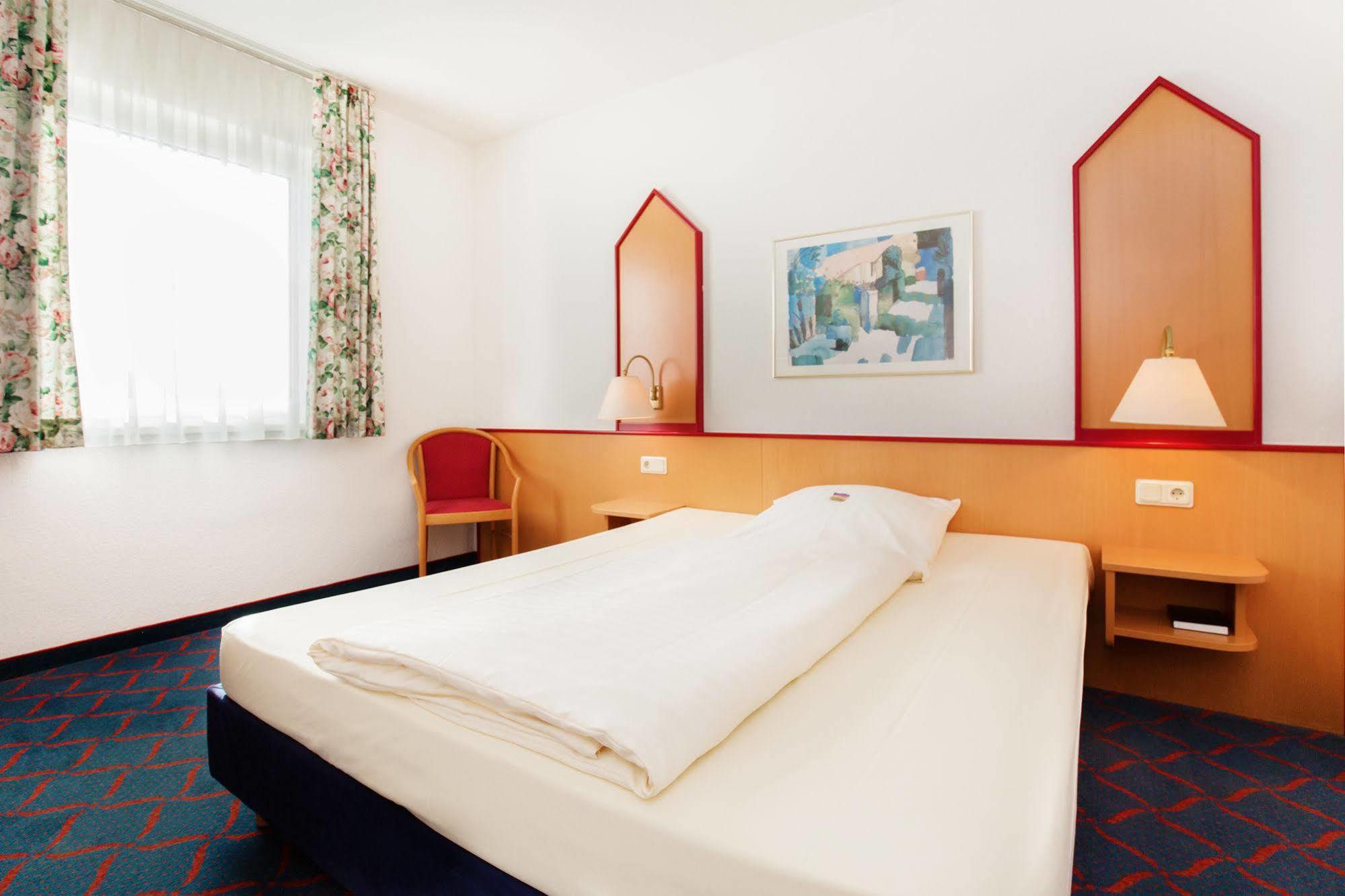 Hotel Montana Lauenau Luaran gambar